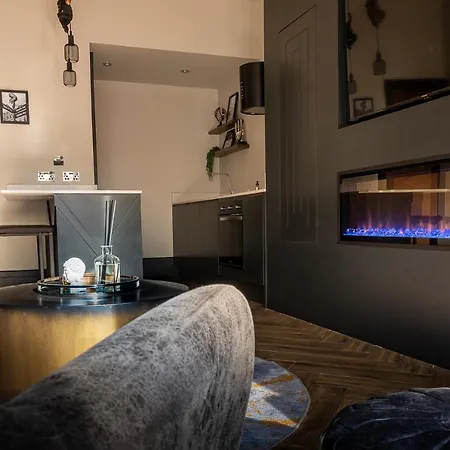 Unique * ウィットビー